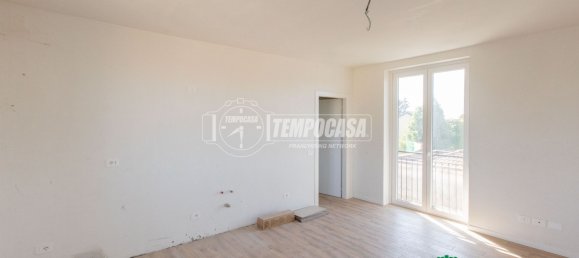 Apartamento T1 em Busto Arsizio, Italy N.º 348722 9