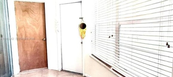 1 Schlafzimmer Gewerbliche Immobilien in Miami, USA, Nr. 615590 15
