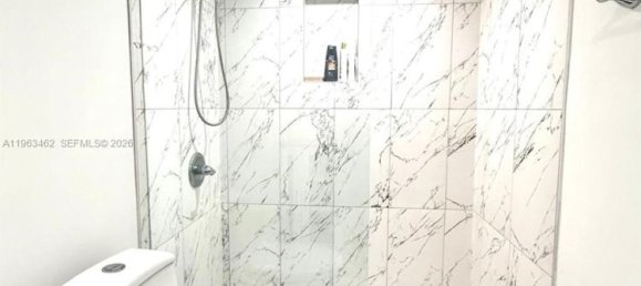 1 Schlafzimmer Gewerbliche Immobilien in Miami, USA, Nr. 615590 11