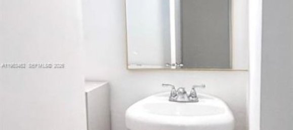 1 Schlafzimmer Gewerbliche Immobilien in Miami, USA, Nr. 615590 7