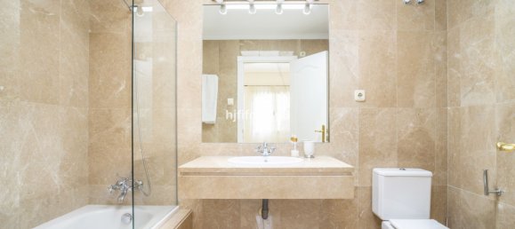 3 bedrooms Townhouse in Marbella, Spain No. 148712 41