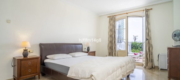 3 bedrooms Townhouse in Marbella, Spain No. 148712 25