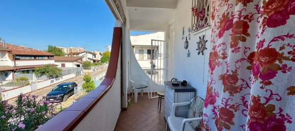 3 Schlafzimmer Haus in Comacchio, Italy, Nr. 351489 11