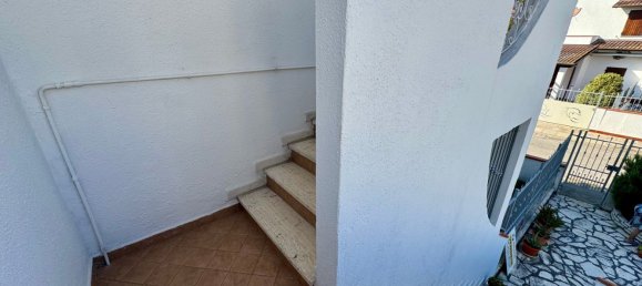 3 Schlafzimmer Haus in Comacchio, Italy, Nr. 351489 7