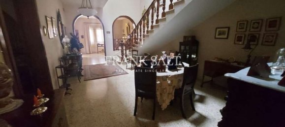 Дом с 4 спальнями в Биркиркара, Мальта № 240 5