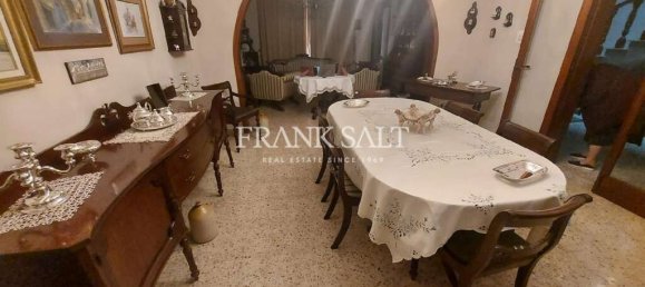 Дом с 4 спальнями в Биркиркара, Мальта № 240 2