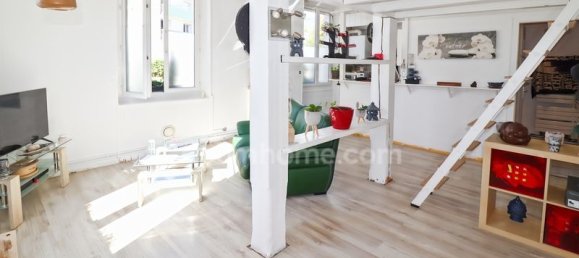 Estudio en Fontaine, France No. 323178 5