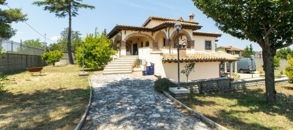 6 bedrooms Villa in Rome, Italy No. 356959 8