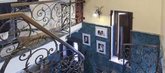 6 bedrooms Villa in Rome, Italy No. 356959 4