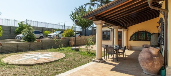 6 bedrooms Villa in Rome, Italy No. 356959 15