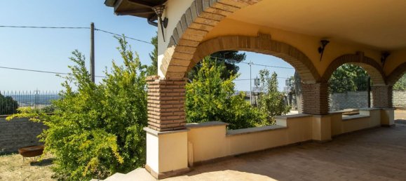 6 bedrooms Villa in Rome, Italy No. 356959 25