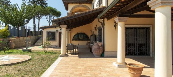 6 bedrooms Villa in Rome, Italy No. 356959 12