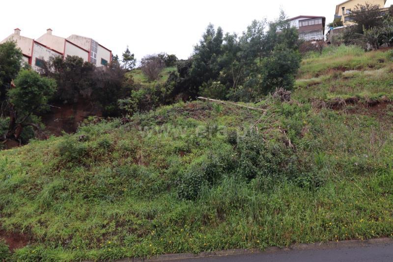  Land in Santa Cruz, Portugal No. 44711