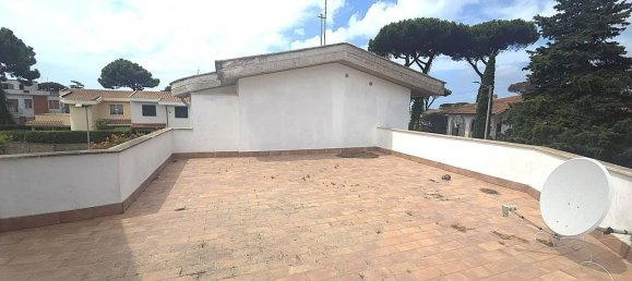 3غرفة فيلا في Anzio, Italy رقم 289735 10