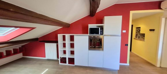 2غرفة شقة في Como, Italy رقم 333686 3