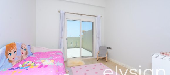 3 Schlafzimmer Villa in Jumeirah Golf Estates, UAE, Nr. 33730 2