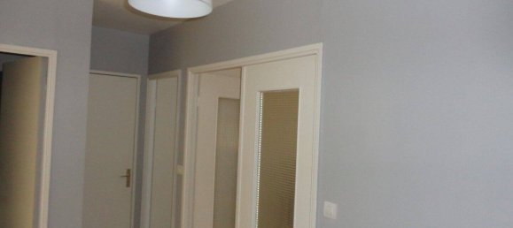 2 Schlafzimmer Wohnung in Saint-Denis, France, Nr. 334263 3