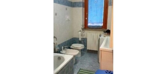 3 rooms Apartment in Chieve, Italy No. 254322 4
