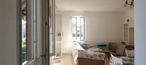 Apartamento de 3 divisões em Anzano del Parco, Italy N.º 283289 7