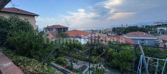 3 Schlafzimmer Villa in Borgio Verezzi, Italy, Nr. 331744 4