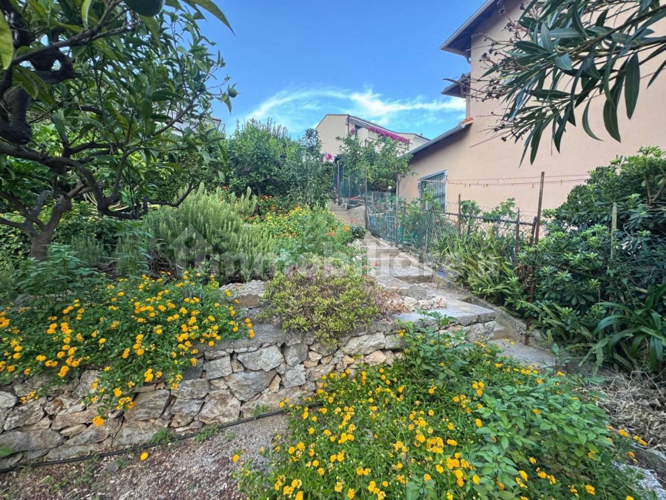 3 Schlafzimmer Villa in Borgio Verezzi, Italy, Nr. 331744