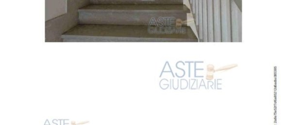 Casa de 11 divisões em Guidonia Montecelio, Italy N.º 97320 10