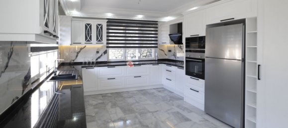 Villa de 3+1 en Alanya, Turkey No. 13611 17