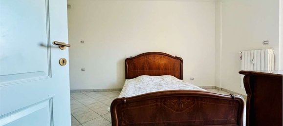 2غرفة شقة في Baranzate, Italy رقم 156087 17