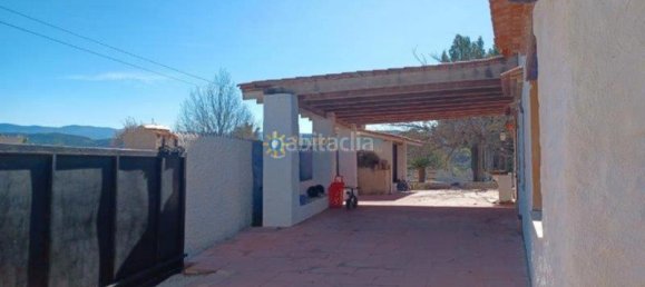 3 bedrooms House in Ontinyent, Spain No. 222829 2