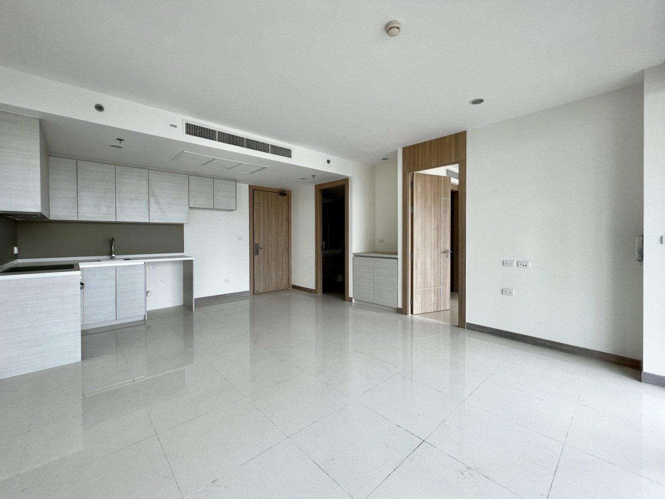 2 bedrooms Apartment in Pattaya, Thailand No. 20117