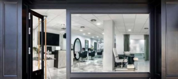 470m² Commercial property in Sarzana, Italy No. 259025 5