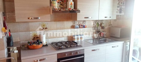 2 Schlafzimmer Wohnung in Genoa, Italy, Nr. 329872 2