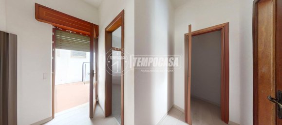 3 rooms Apartment in Lecce, Italy No. 286568 28