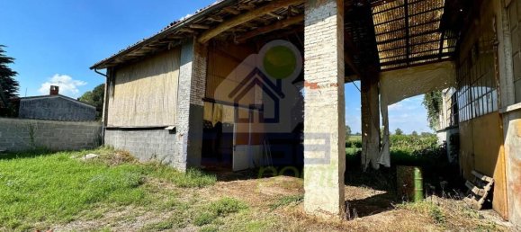 3 rooms Commercial property in Grumello Cremonese ed Uniti, Italy No. 354006 17