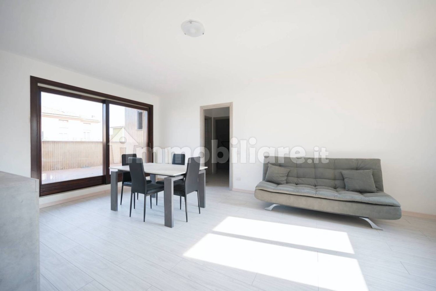 3 bedrooms Apartment in Palazzolo sull'Oglio, Italy No. 5124