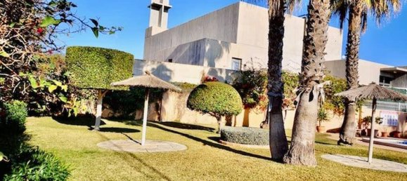 2 bedrooms House in Cabo Roig, Spain No. 261764 2