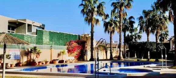 2 bedrooms House in Cabo Roig, Spain No. 261764 3