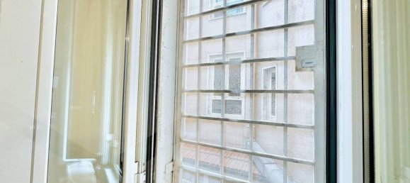 4-Zimmer Wohnung in Rome, Italy, Nr. 34011 14