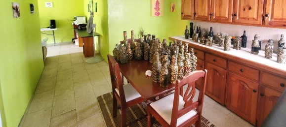 4 bedrooms House in Saint George, Saint Vincent and the Grenadines No. 15 5