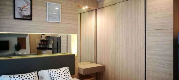 Studio in the Condo in Huai Khwang, Thailand No. 9741 4