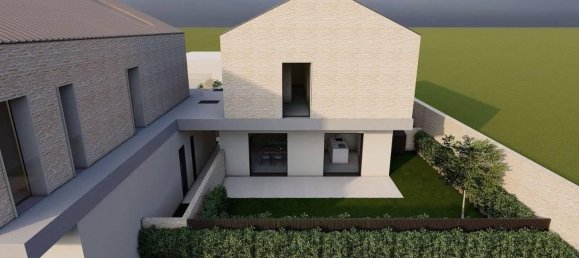 5 rooms Apartment in Jesi, Italy No. 62112 2