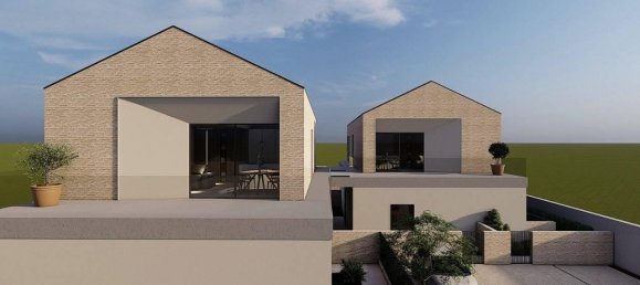 5 rooms Apartment in Jesi, Italy No. 62112 4