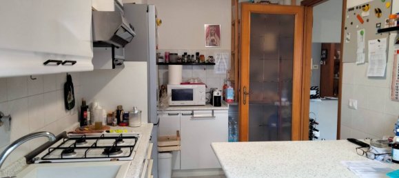 Apartamento de 5 habitaciónes en Perugia, Italy No. 199960 9