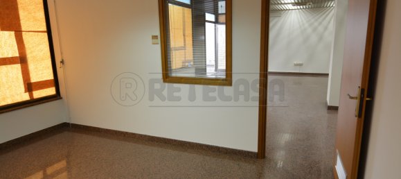 368m² Office in Udine, Italy No. 139413 12