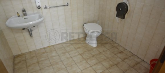 368m² Office in Udine, Italy No. 139413 2