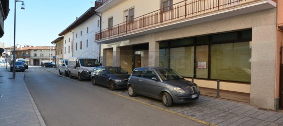 368m² Office in Udine, Italy No. 139413 3