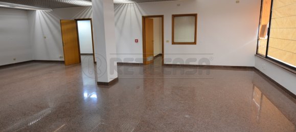 368m² Office in Udine, Italy No. 139413 7