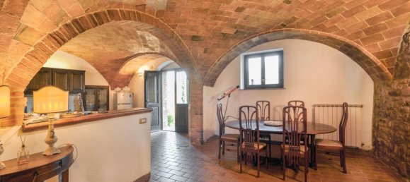 7 bedrooms House in Sinalunga, Italy No. 58018 8