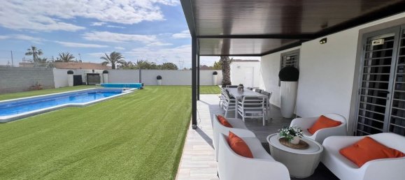 3 bedrooms House in Alicante, Spain No. 185177 5