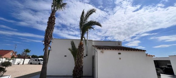 3 bedrooms House in Alicante, Spain No. 185177 12